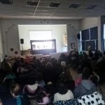 ΠΑΙΔΙΚΕΣ ΦΩΝΕΣ ΚΑΙ ΧΑΜΟΓΕΛΑ ΚΑΤΕΚΛΥΣΑΝ ΤΟ ΕΡΓΑΤΙΚΟ ΚΕΝΤΡΟ ΣΤΗ ΧΡΙΣΤΟΥΓΕΝΝΙΑΤΙΚΗ ΓΙΟΡΤΗ